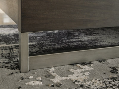 Arkenton Bedroom Package