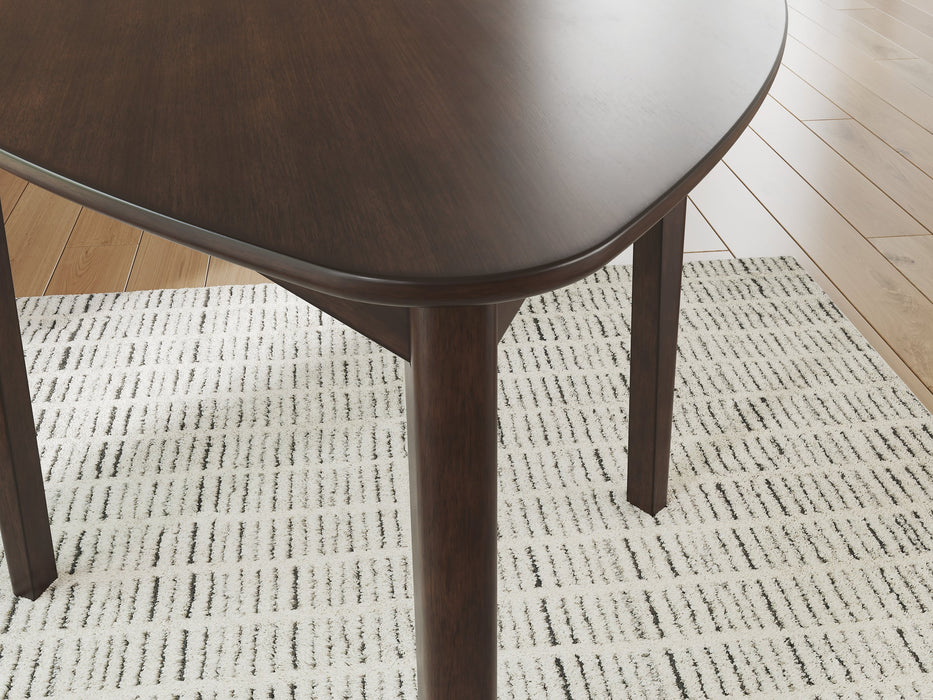 Mallenette Dining Table