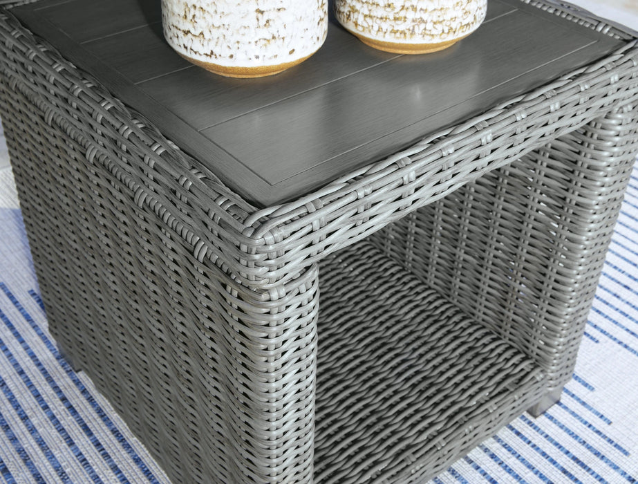 Elite Park Outdoor Occasional Table Set